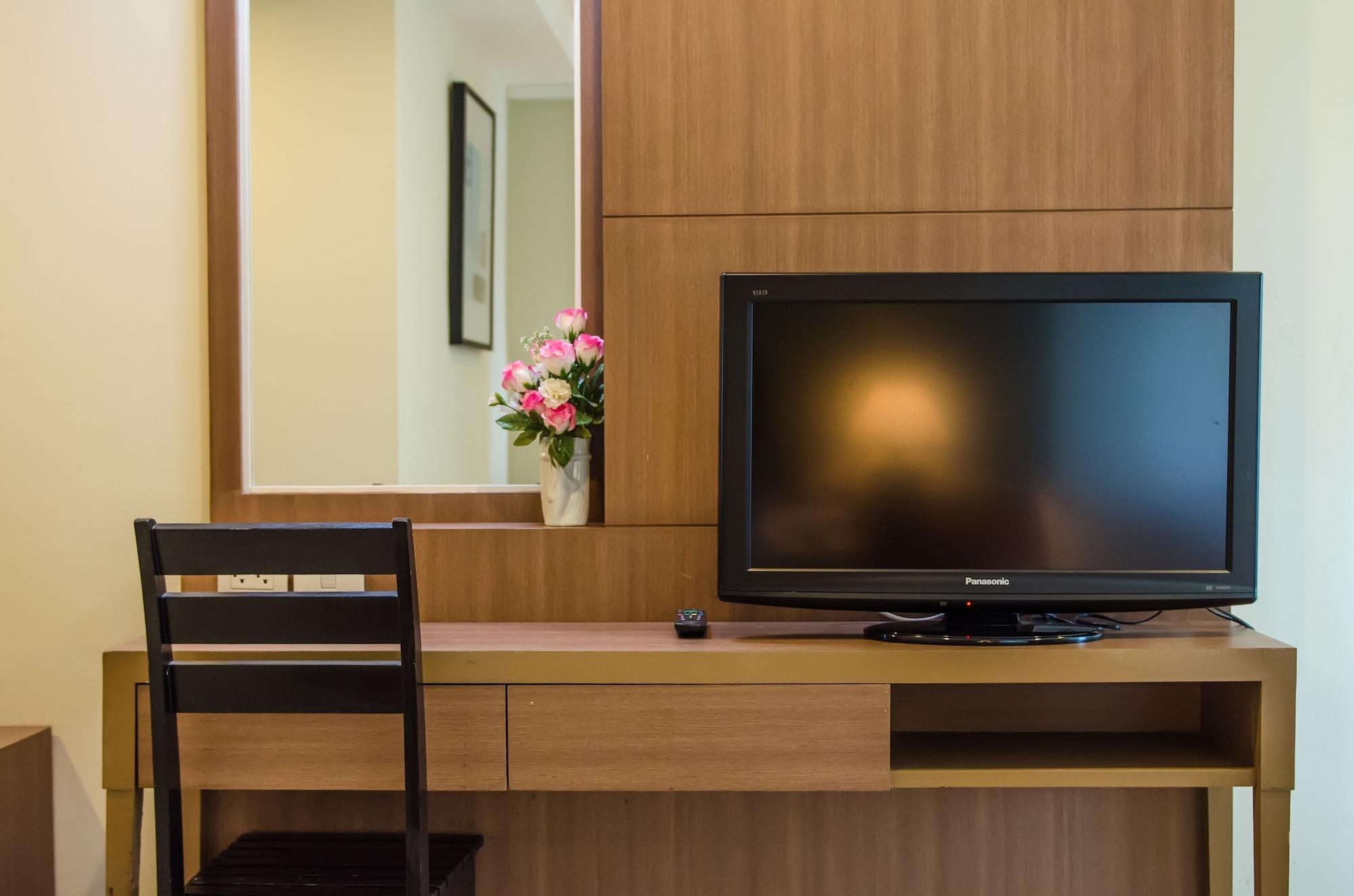 The Platinum Suite Банкок Екстериор снимка